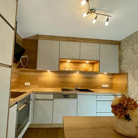 Appartement Astrid Schneeberger Fügen