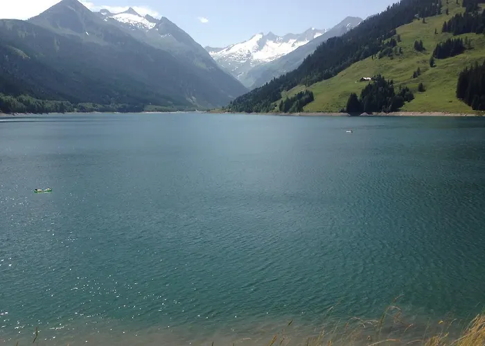 Astrid Schneeberger Appartement *